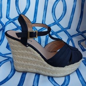 Candie's women's wedge sandals